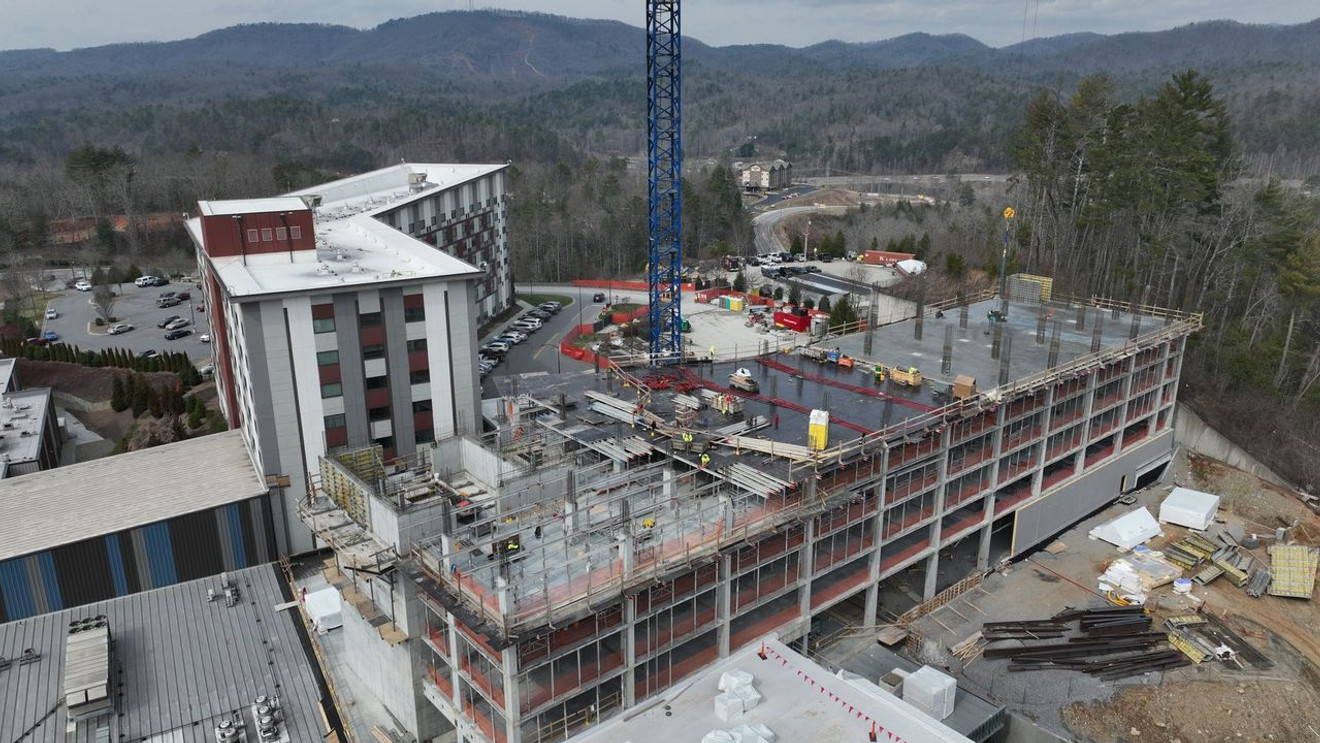 Hotel and Hospitality Roofing